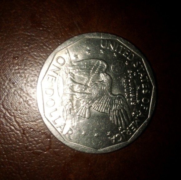 Coin - Picture 3 of 4